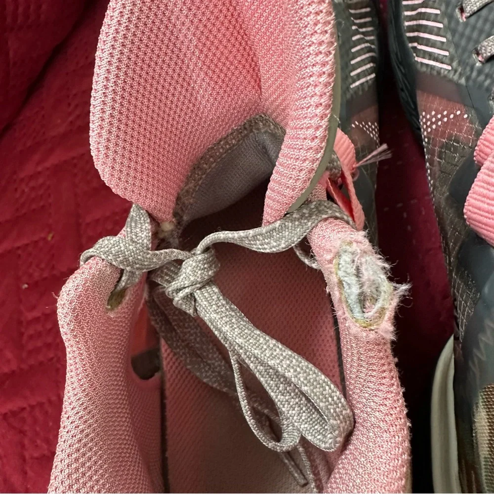 Nike Kyrie‎ Flytrap 5 Moon Fossil Pink Gaze Camo